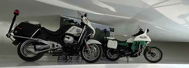 Im Behördengeschäft im In- und Ausland erfolgreich: Polizeimotorräder auf der 100 Jahre BMW Motorrad Jubiläumsausstellung im BMW Museum (Foto: Martin Schmitz)